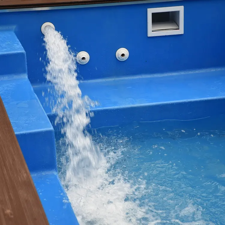 Contenedor de piscina SP02 de 11,8 m con revestimiento de fibra de vidrio